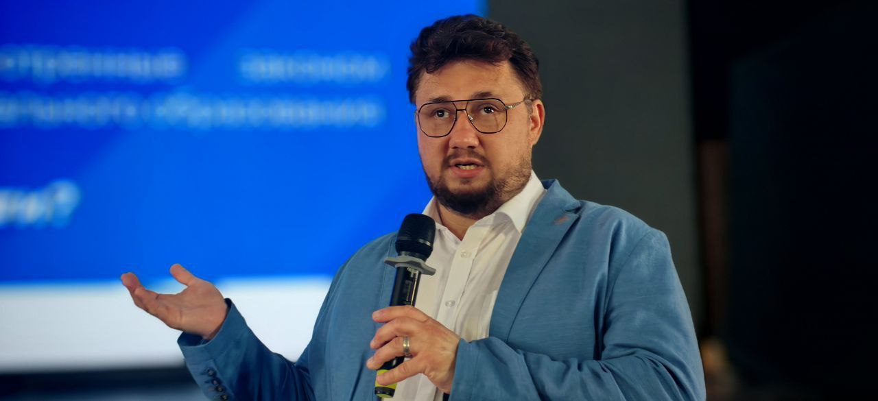 В ЛНР стартовала программа «Новое законодательство о местном самоуправлении: руководство пользователя»