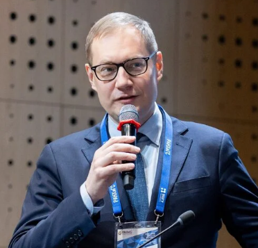 Артюхин Роман Евгеньевич