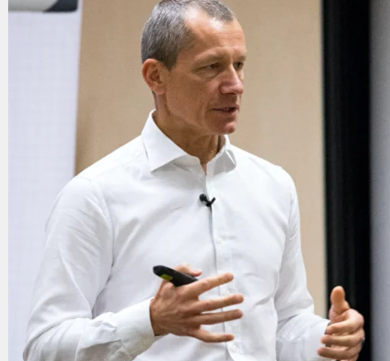 Шаронов Андрей Владимирович