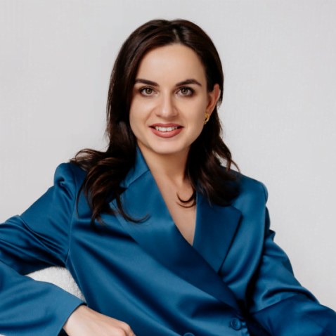 Сосновая Анна