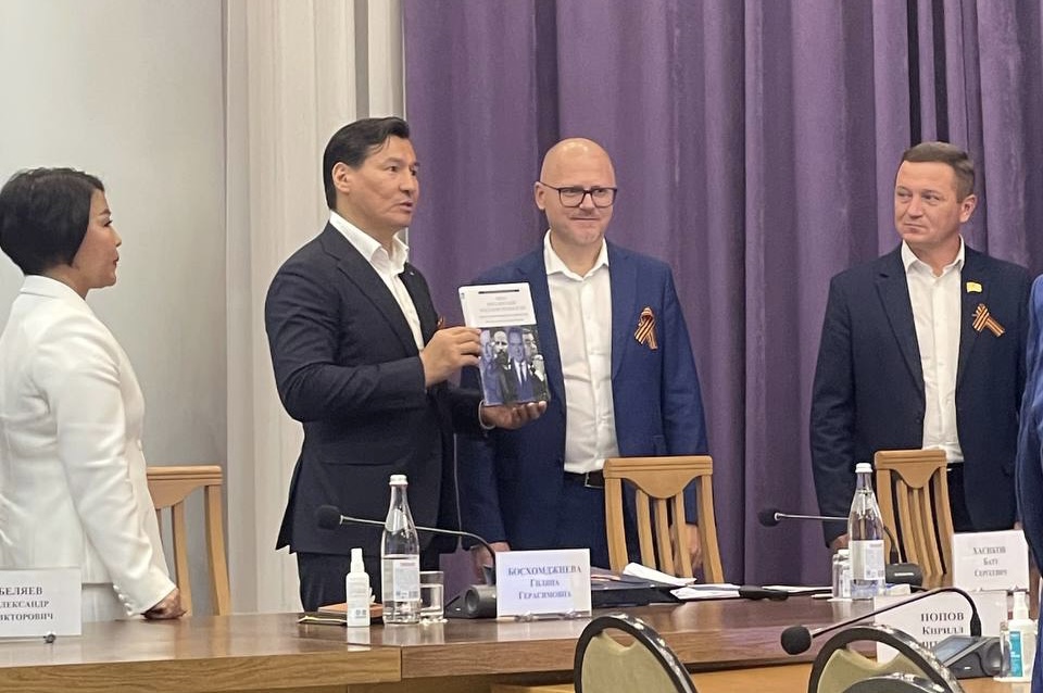 Кадровая программа «Герои 08» стартовала в Калмыкии для участников СВО