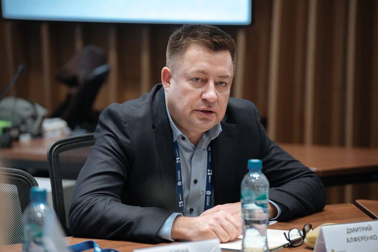 Выпускник программы управленческого кадрового резерва системы образования Российской Федерации, участник восьмого потока программы «Мастер государственного управления» (EMPM) <b>Дмитрий Алференко</b> назначен на должность ректора Кузбасского регионального института развития профессионального образования им. А.М. Тулеева.