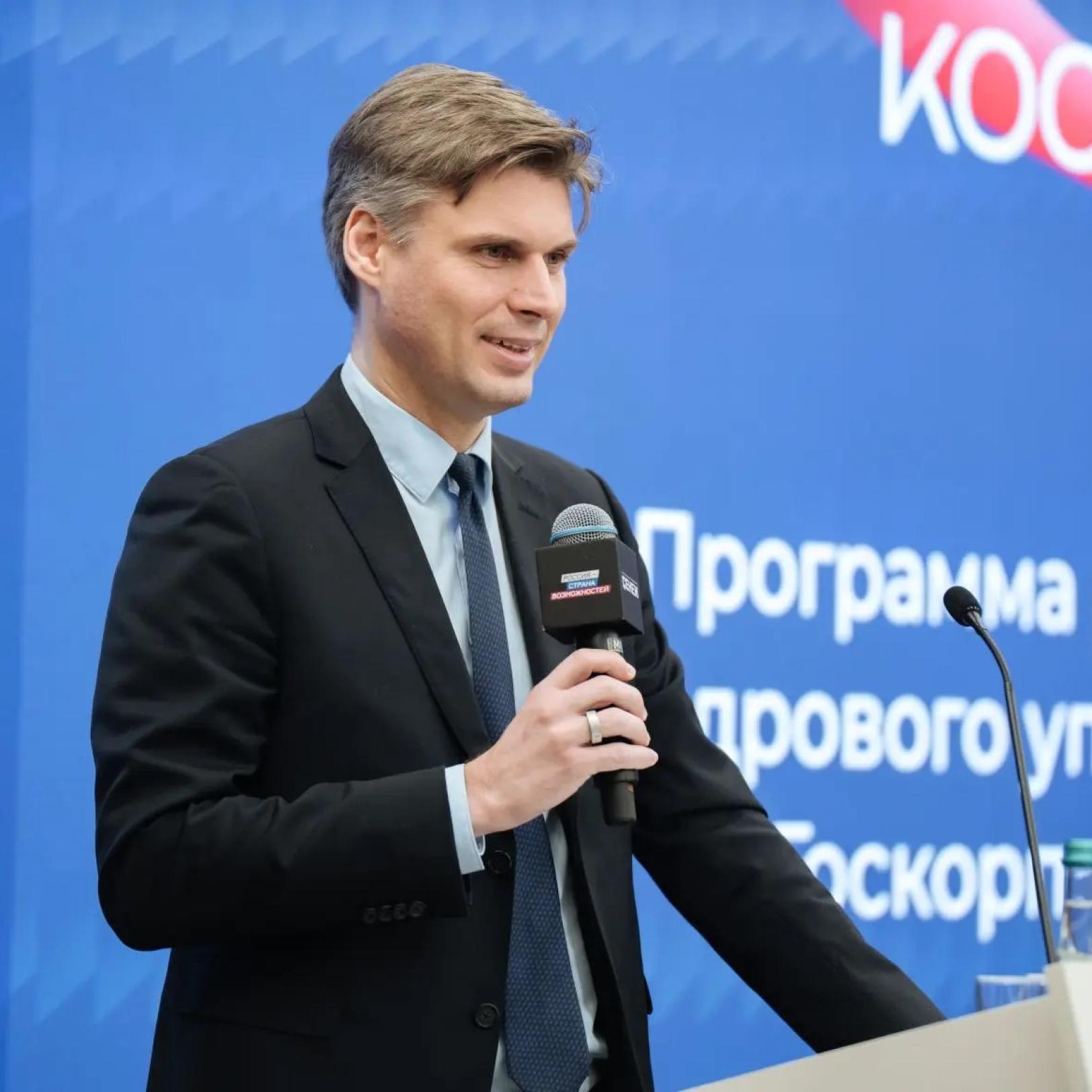 ВШГУ Президентской академии совместно с Госкорпорацией «Роскосмос» продолжает подготовку будущих руководителей для ракетно-космической отрасли