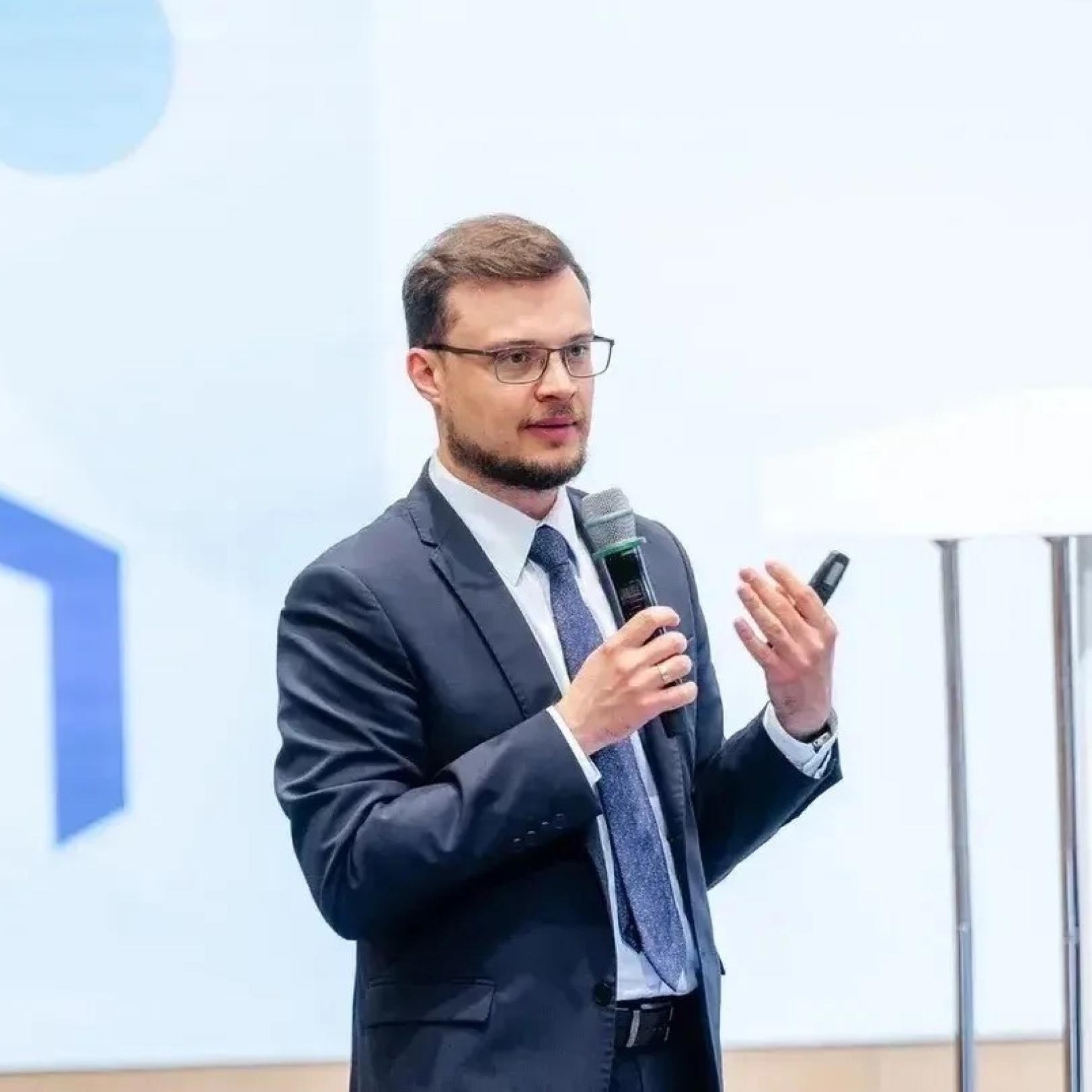 Николай Бегчин встретился с участниками программы ВШГУ