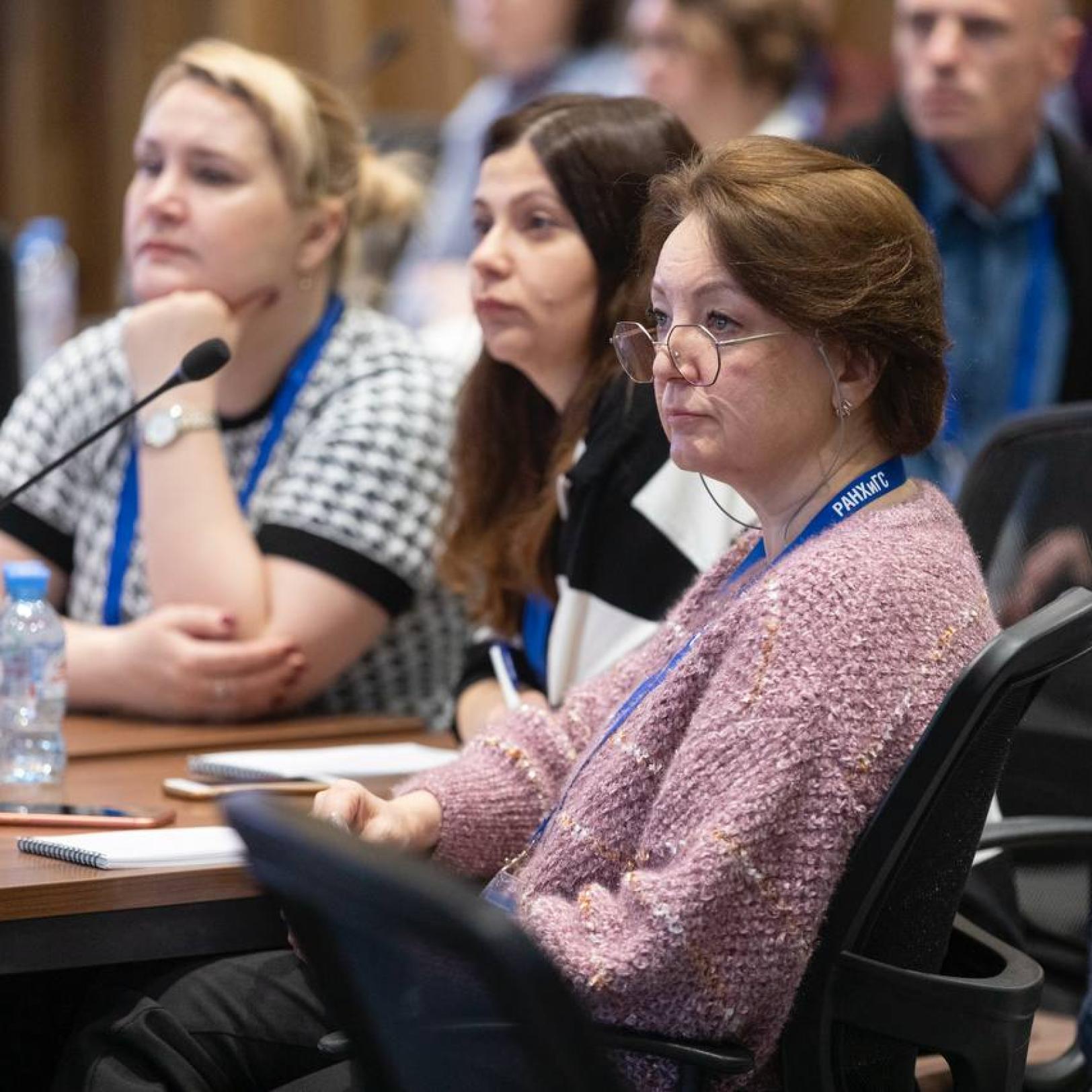 ВШГУ Президентской академии подготовит 900 социальных координаторов в 2026 году