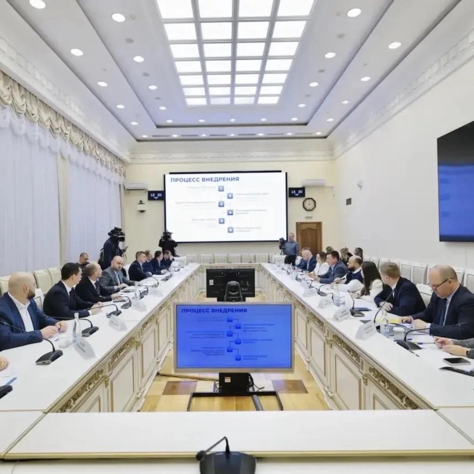 Завершилась серия встреч с главами и представителями регионов в рамках стажировок для участников программы «Мастер государственного управления для руководителей»